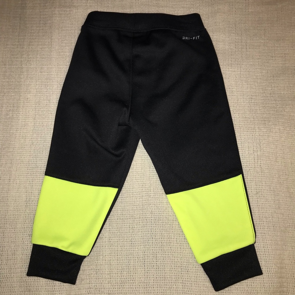 NWOT Infant Nike Dri Fit Pants - Picture 2 of 3